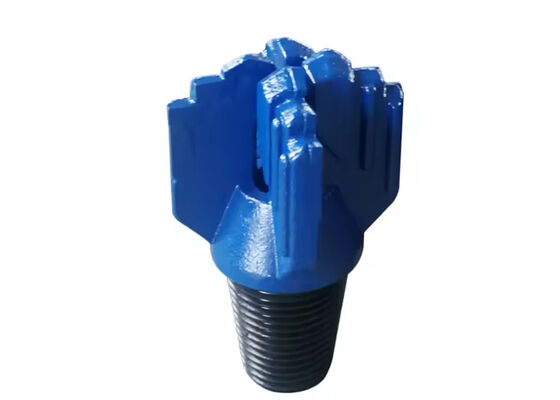 Sleepboor 3 bladvleugelstapvlakcarbide voor mijnbouwsteengroeveboren. Drag Rock Drill Blade Bit