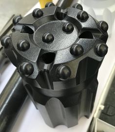 T45 89mm Retrac-Hulpmiddelen van de de Rotsboring van Knoopbeetjes voor Goedgekeurde Hardrock ISO