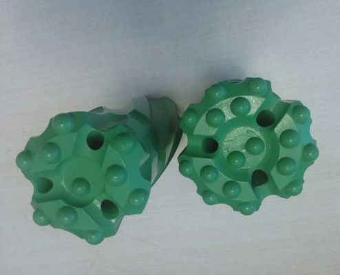 Intrekbaar de Boorbeetje van de harde Rotsboring T38 64mm met Dalingscentrum